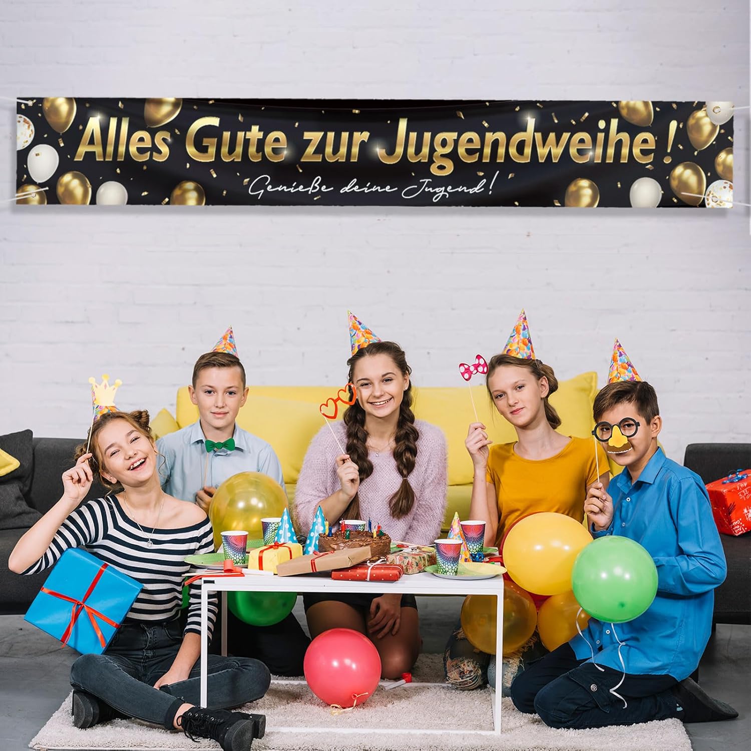 Party Banner Gold - Jugendwijsche decoratie, Jugendwijsche vlag zwart goud,