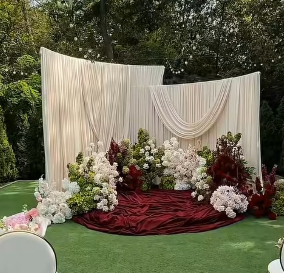 Party Event Supplier - Bruiloftleverancier PVC raamvormig wit PVC achtergronddecor
